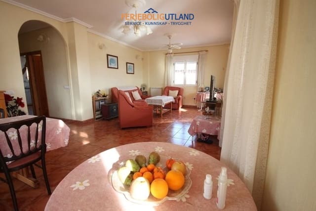 5 soveværelse Villa til salg i Aguas Nuevas, Torrevieja med swimmingpool - € 620.000 (Ref: 10019532)