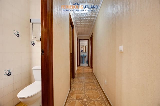 Apartamento de 3 habitaciones en Playa del Acequión, Torrevieja en venta con piscina - 256.000 € (Ref: 10019705)