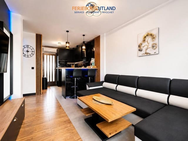 3 Zimmer Bungalow zu verkaufen in Aguas Nuevas, Torrevieja mit Pool - 195.000 € (Ref: 10021515)