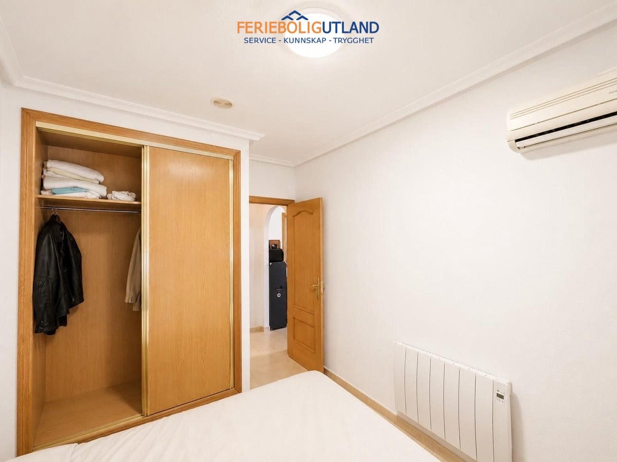 2 chambre Appartement à vendre à Torrevieja avec piscine - 165 000 € (Ref: 10021516)