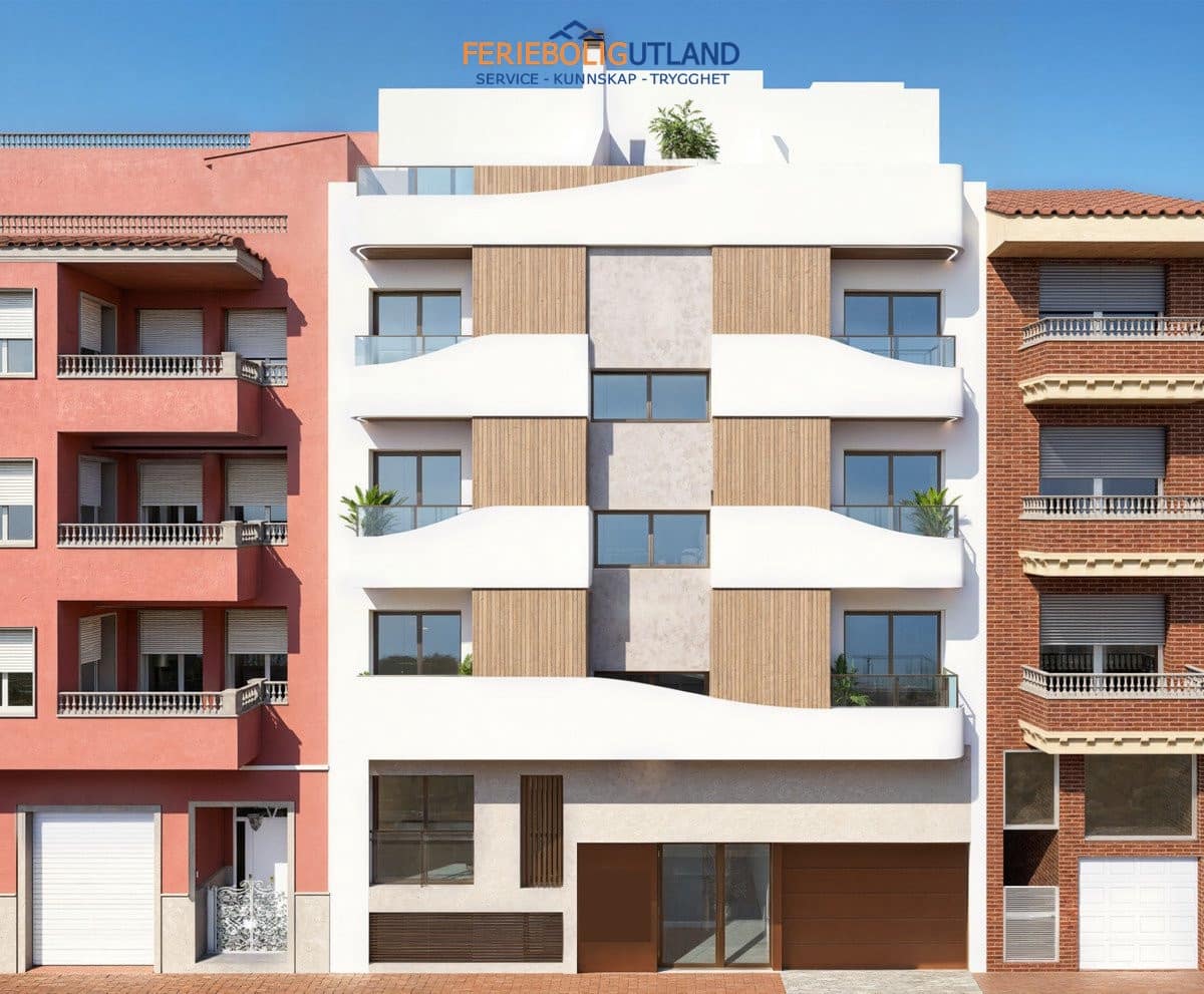 3 sypialnia Apartament na sprzedaż w Guardamar del Segura z basenem garażem - 360 000 € (Ref: 10024598)