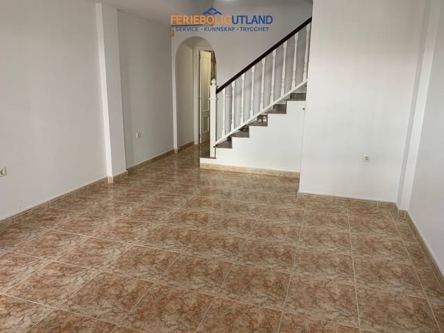2 slaapkamer Huis te koop in Punta Prima, Orihuela met zwembad garage - € 199.950 (Ref: 10029525)