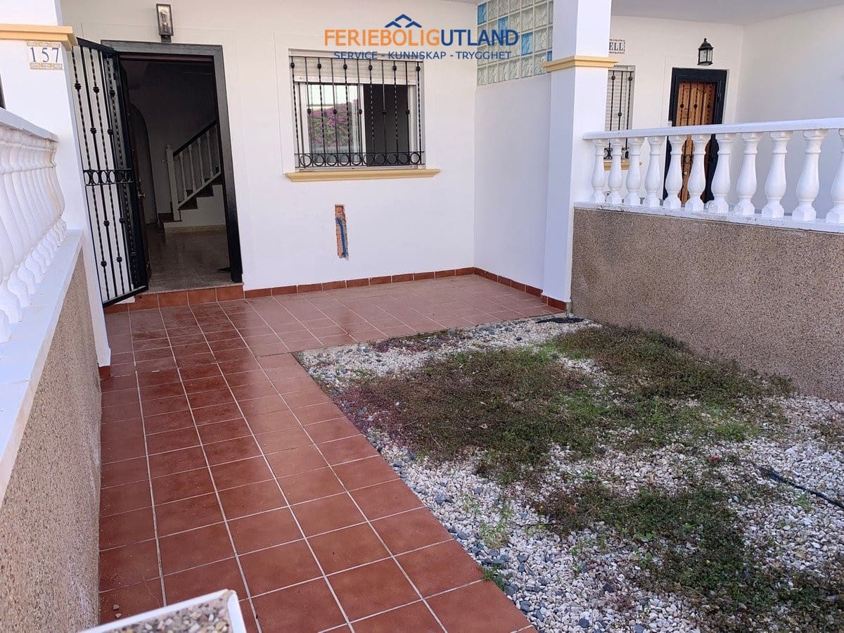 2 slaapkamer Huis te koop in Orihuela Costa met zwembad garage - € 199.950 (Ref: 10029525)
