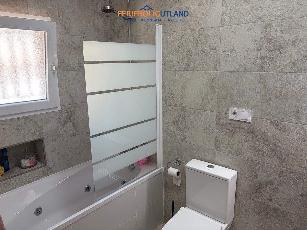 4 bedroom Villa for sale in Pinar de Campoverde with pool garage - € 699,950 (Ref: 10029527)
