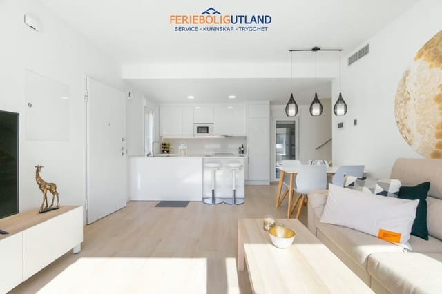 3 soverom Villa til salgs i Pilar de la Horadada ciudad, Pilar de la Horadada med svømmebasseng garasje - € 424 950 (Ref: 10029528)