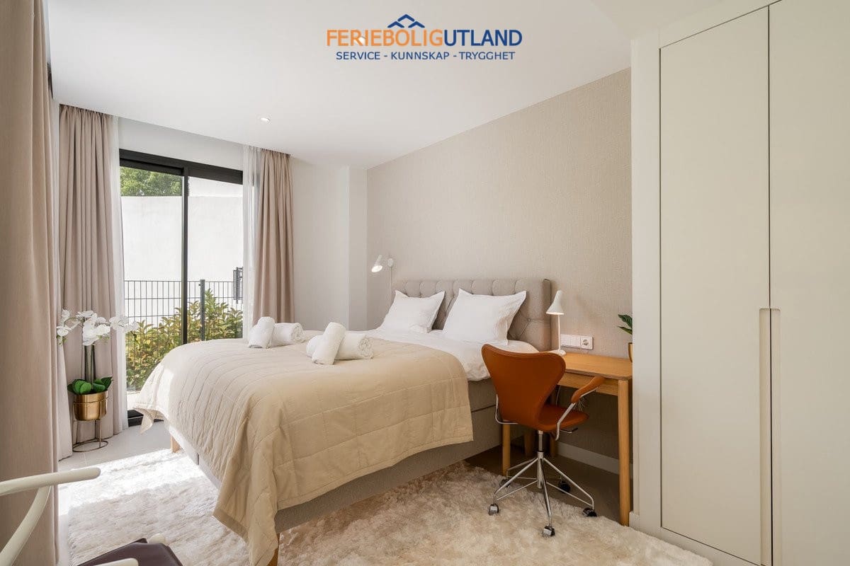 3 slaapkamer Appartement te koop in Fuengirola met zwembad - € 995.000 (Ref: 10029529)