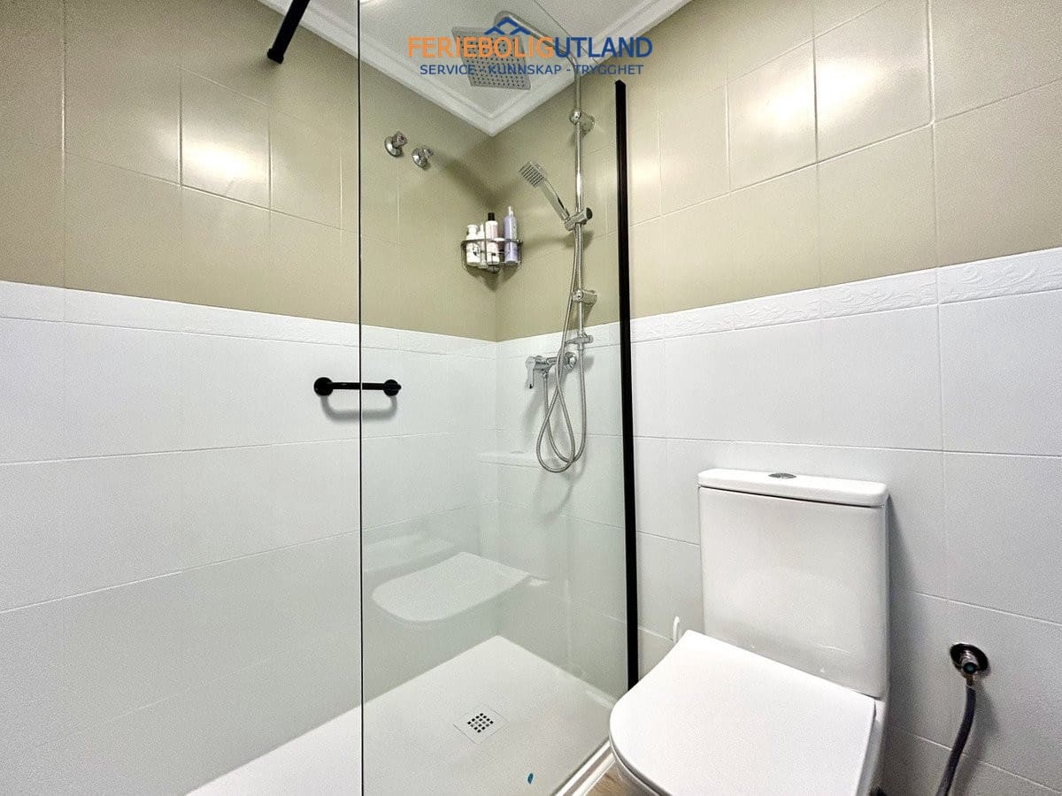 Apartamento de 1 habitación en Torrevieja en venta con piscina garaje - 145.000 € (Ref: 10029531)