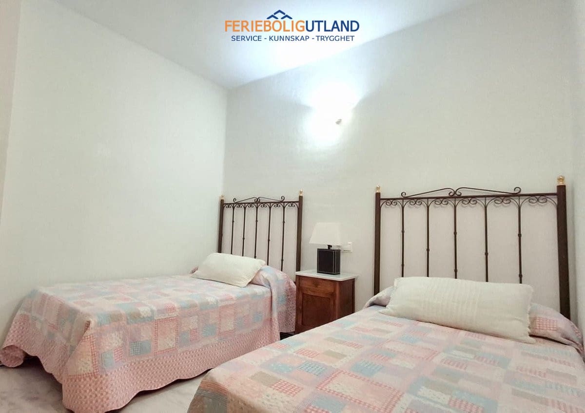 2 quarto Apartamento para venda em Torrevieja com piscina garagem - 238 000 € (Ref: 10029589)