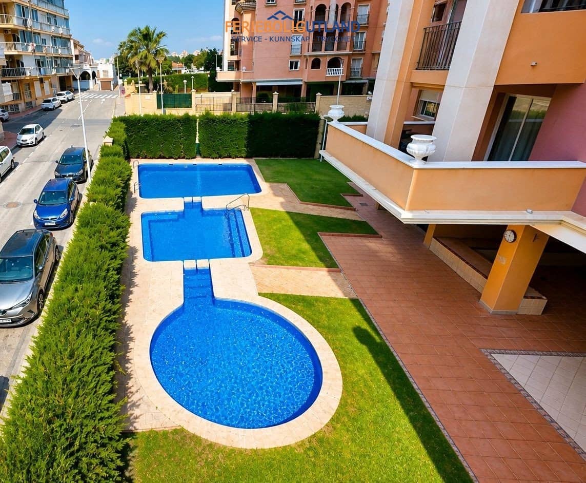 2 quarto Apartamento para venda em Torrevieja com piscina garagem - 238 000 € (Ref: 10029589)