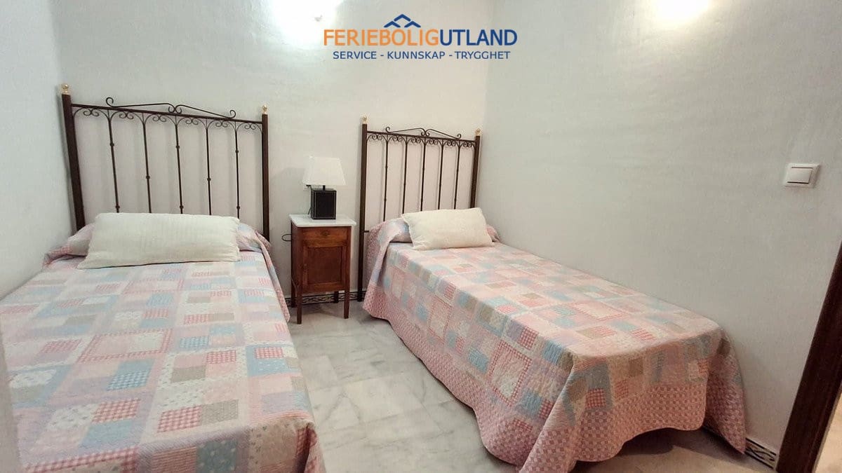 2 quarto Apartamento para venda em Torrevieja com piscina garagem - 238 000 € (Ref: 10029589)