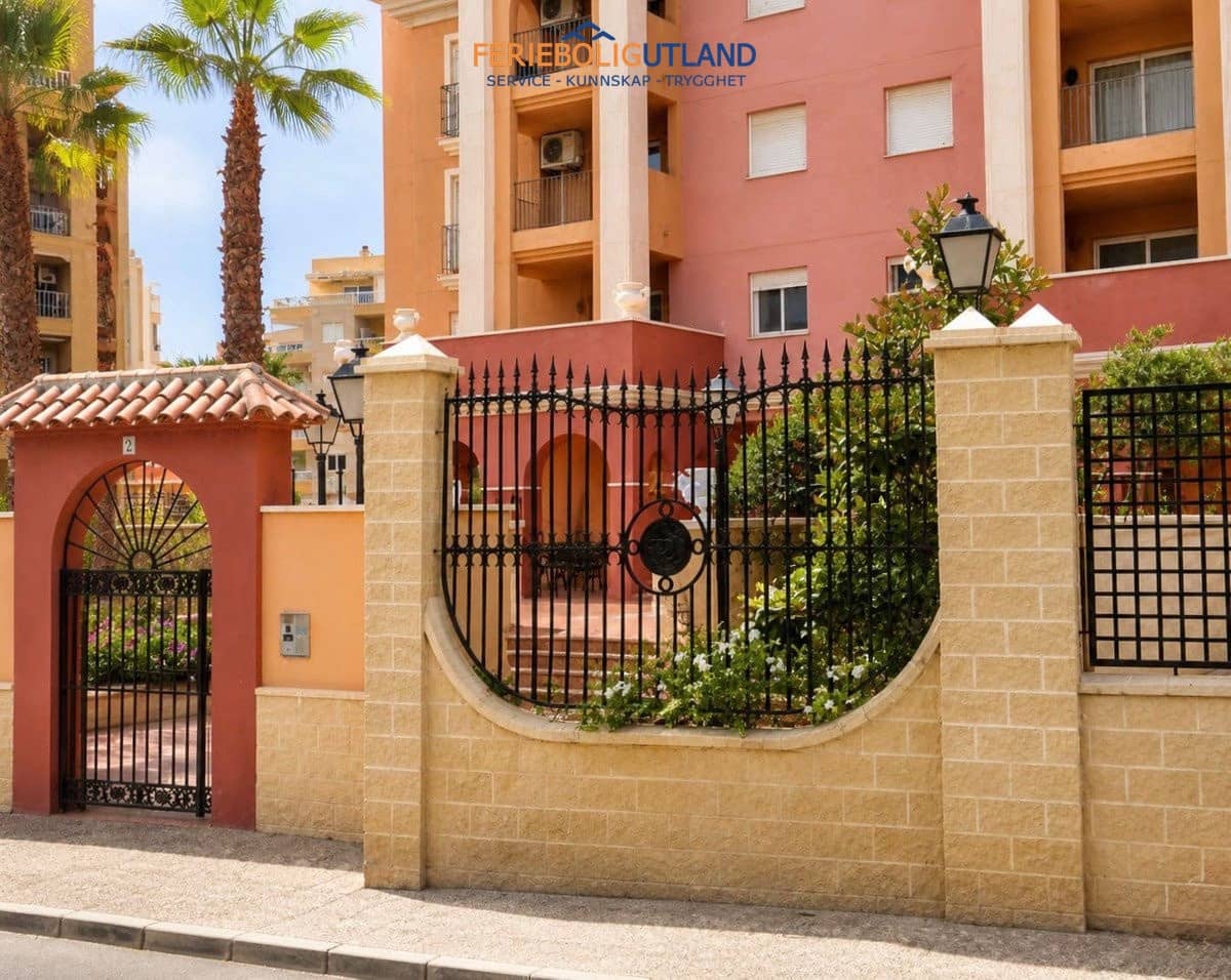 2 quarto Apartamento para venda em Torrevieja com piscina garagem - 238 000 € (Ref: 10029589)
