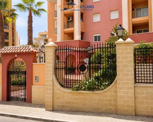 2 quarto Apartamento para venda em Torrevieja com piscina garagem - 238 000 € (Ref: 10029589)