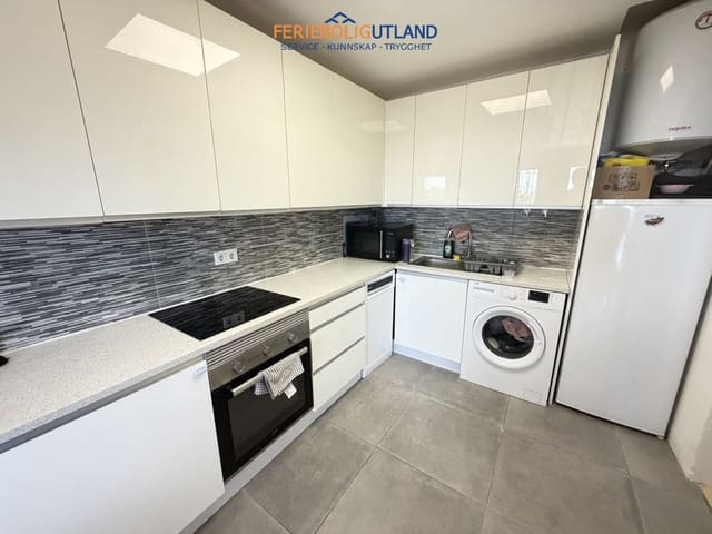 3 sypialnia Willa na sprzedaż w Villamartin, Orihuela z basenem garażem - 220 000 € (Ref: 10029590)