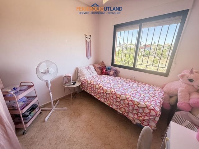 3 sypialnia Willa na sprzedaż w Villamartin, Orihuela z basenem garażem - 220 000 € (Ref: 10029590)