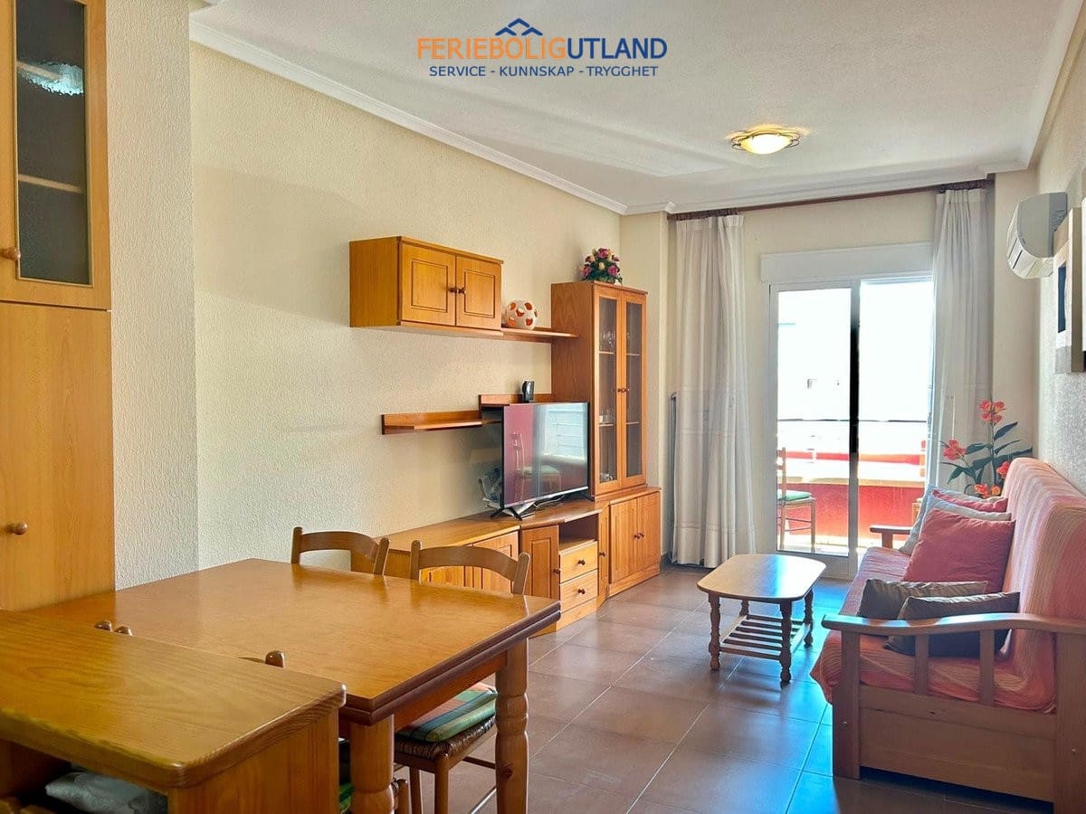 1 soverom Leilighet til salgs i Torrevieja med garasje - € 119 000 (Ref: 10029591)