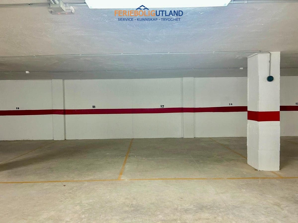 1 soverom Leilighet til salgs i Torrevieja med garasje - € 119 000 (Ref: 10029591)