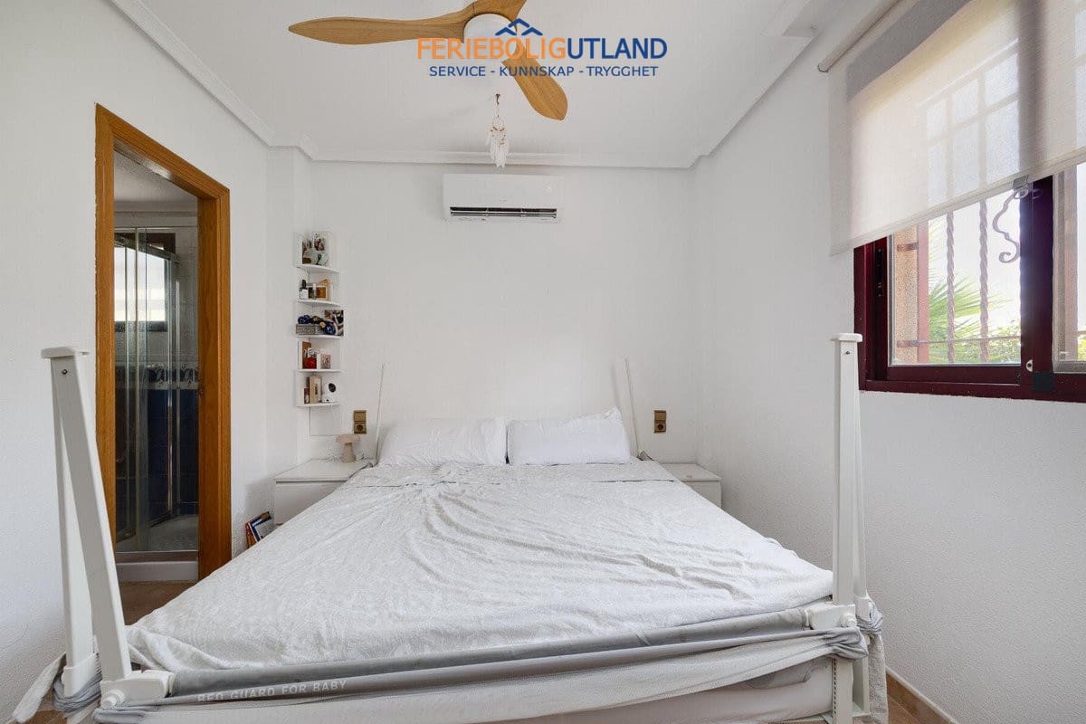 3 camera da letto Casa in vendita in La Marina con piscina garage - 399.000 € (Rif: 10029592)