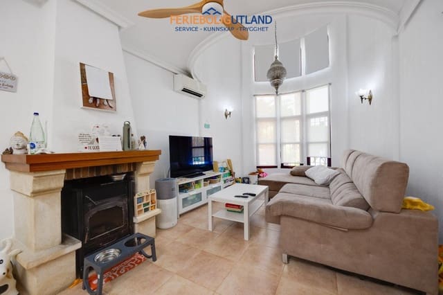 3 camera da letto Casa in vendita in La Marina, Elche / Elx con piscina garage - 399.000 € (Rif: 10029592)