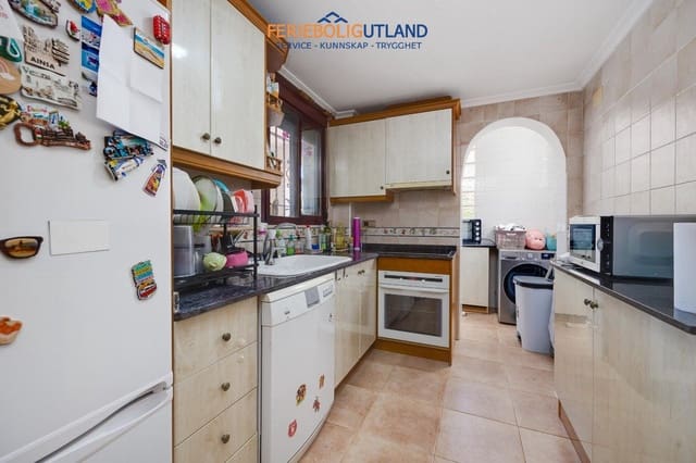3 camera da letto Casa in vendita in La Marina, Elche / Elx con piscina garage - 399.000 € (Rif: 10029592)