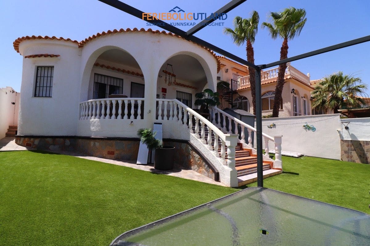 2 soverom Villa til salgs i Villamartin - € 259 950 (Ref: 10029595)