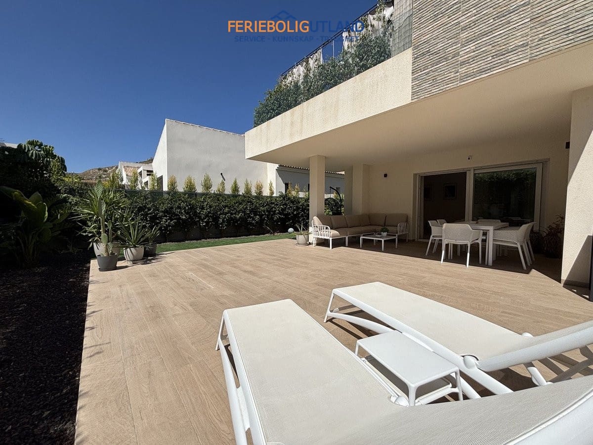 3 soveværelse Lejlighed til salg i Algorfa med swimmingpool garage - € 360.000 (Ref: 10029598)