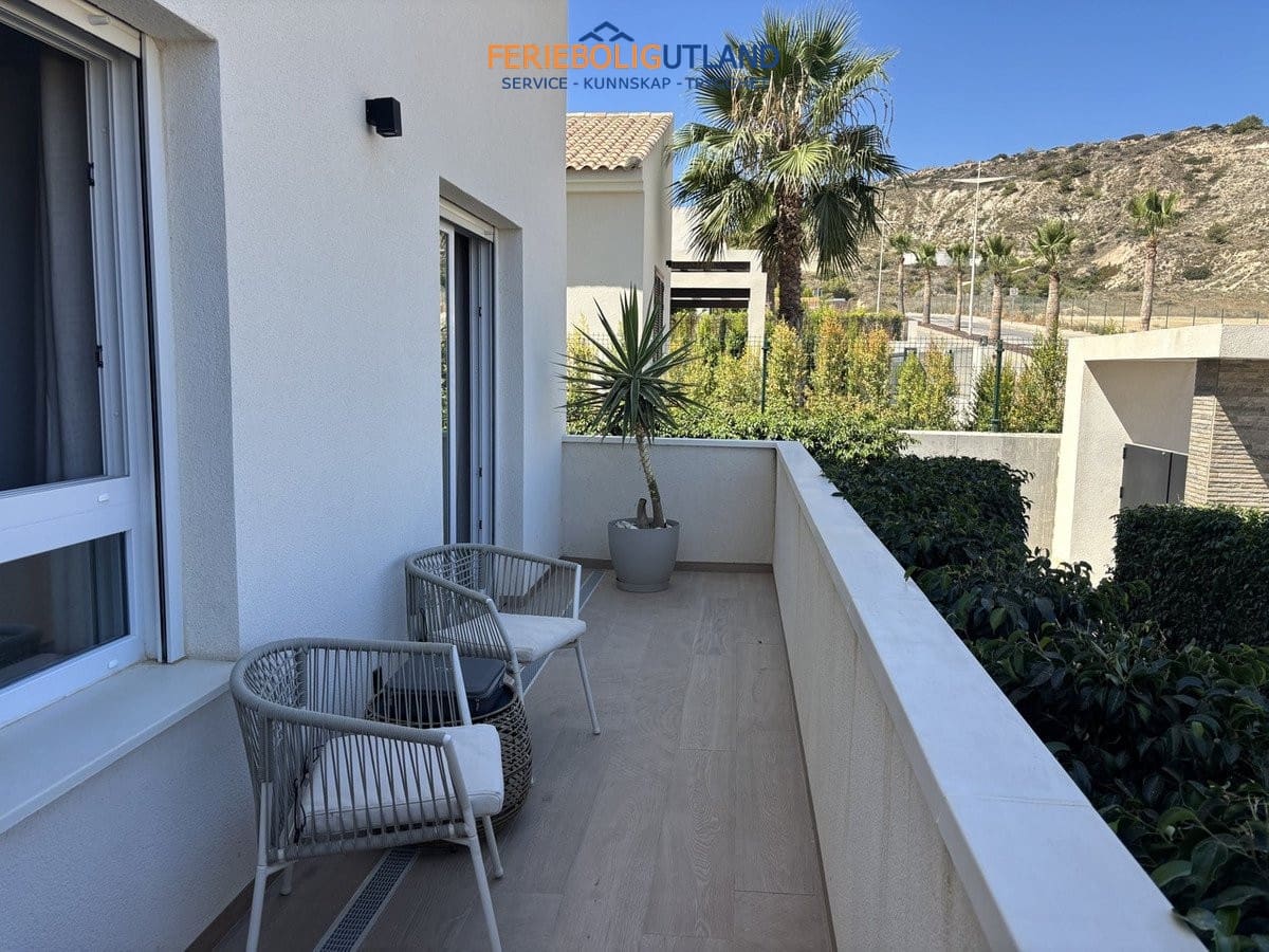 3 soveværelse Lejlighed til salg i Algorfa med swimmingpool garage - € 360.000 (Ref: 10029598)