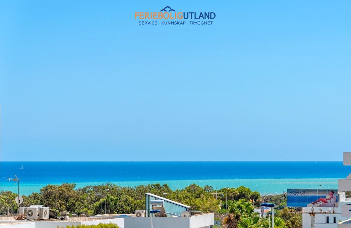 4 slaapkamer Villa te koop in Guardamar del Segura met zwembad garage - € 1.250.000 (Ref: 10029599)