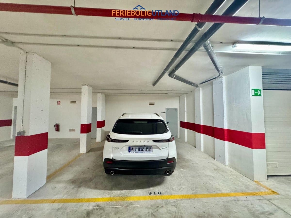 3 makuuhuone Huoneisto myytävänä paikassa Orihuela Costa mukana uima-altaan 
autotalli - 485 000 € (Ref: 10029683)