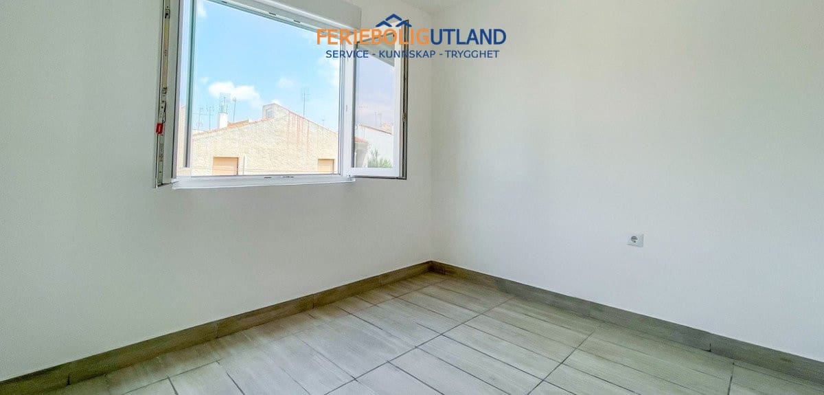 Apartamento de 2 habitaciones en Torrevieja en venta - 140.000 € (Ref: 10029684)