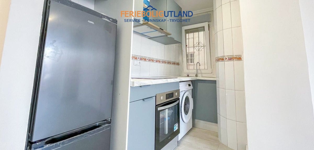 Apartamento de 2 habitaciones en Torrevieja en venta - 140.000 € (Ref: 10029684)