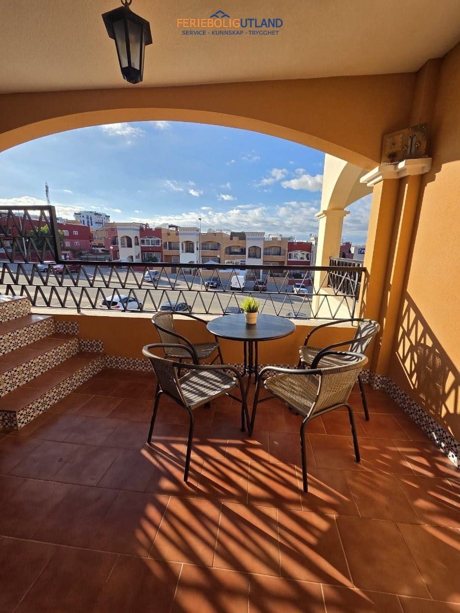 2 soveværelse Penthouse til salg i Los Balcones med swimmingpool - € 174.000 (Ref: 10029738)