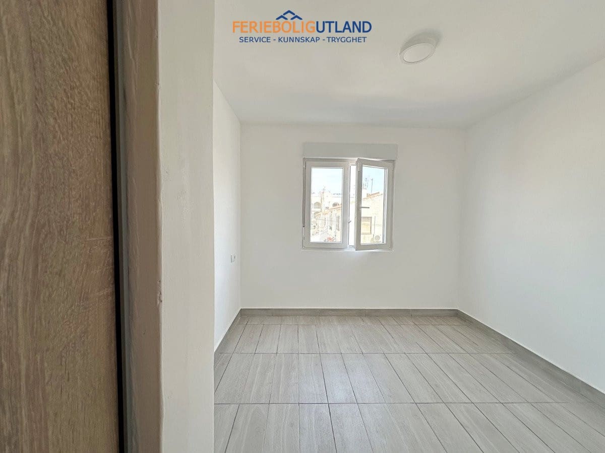 2 soverom Leilighet til salgs i Torrevieja - € 149 900 (Ref: 10029743)