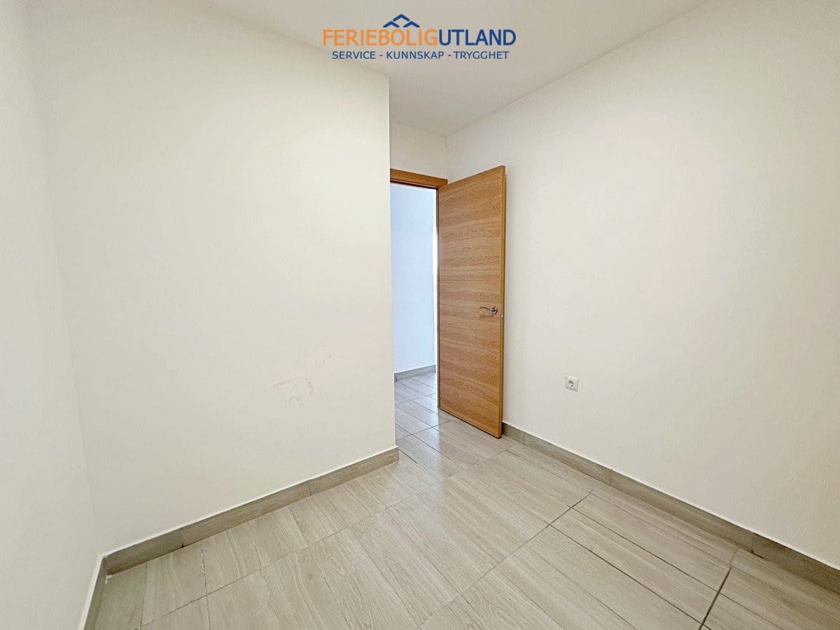 2 soverom Leilighet til salgs i Torrevieja - € 149 900 (Ref: 10029743)