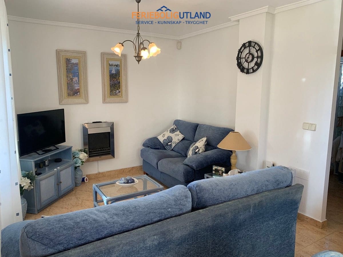 3 sypialnia Willa na sprzedaż w Villamartin - 299 950 € (Ref: 10029744)