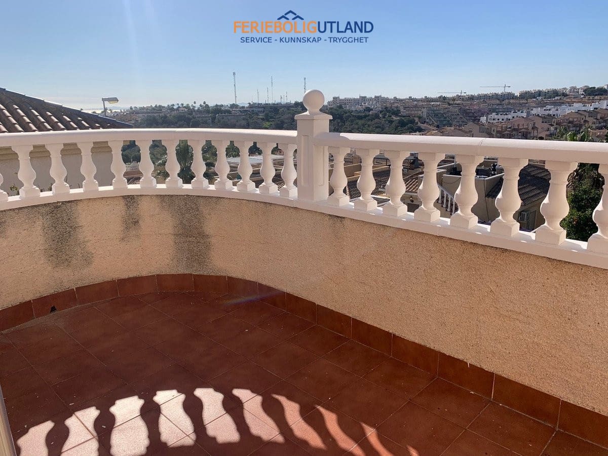 3 sypialnia Willa na sprzedaż w Villamartin - 299 950 € (Ref: 10029744)