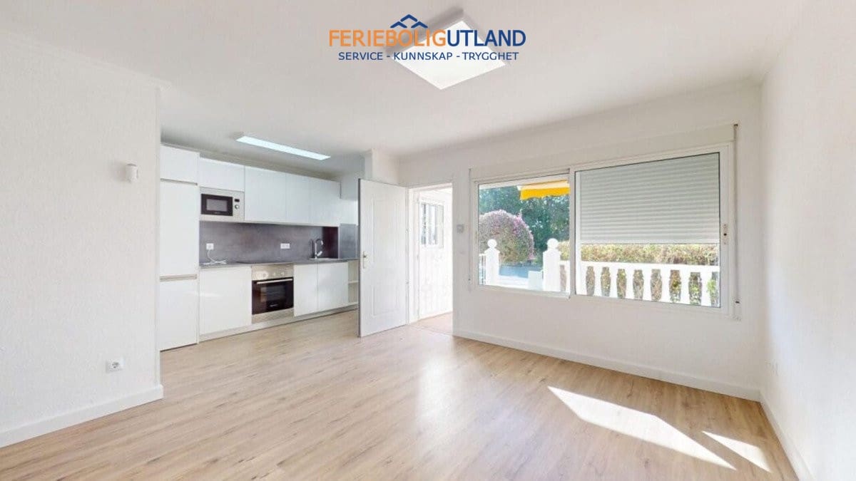 2 soveværelse Lejlighed til salg i Villamartin - € 199.000 (Ref: 10029745)