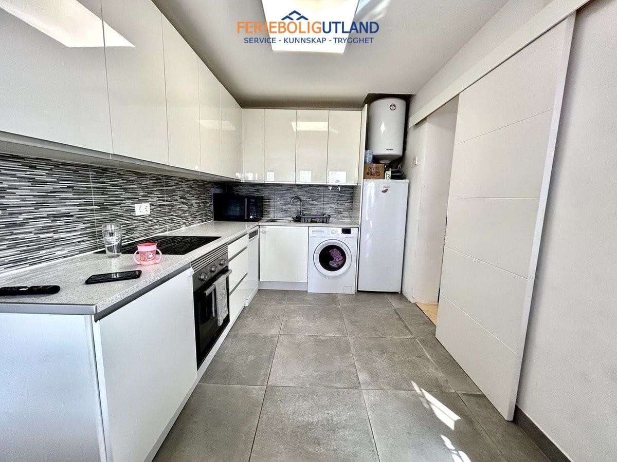 2 soveværelse Villa til salg i Villamartin med swimmingpool garage - € 218.000 (Ref: 10029749)