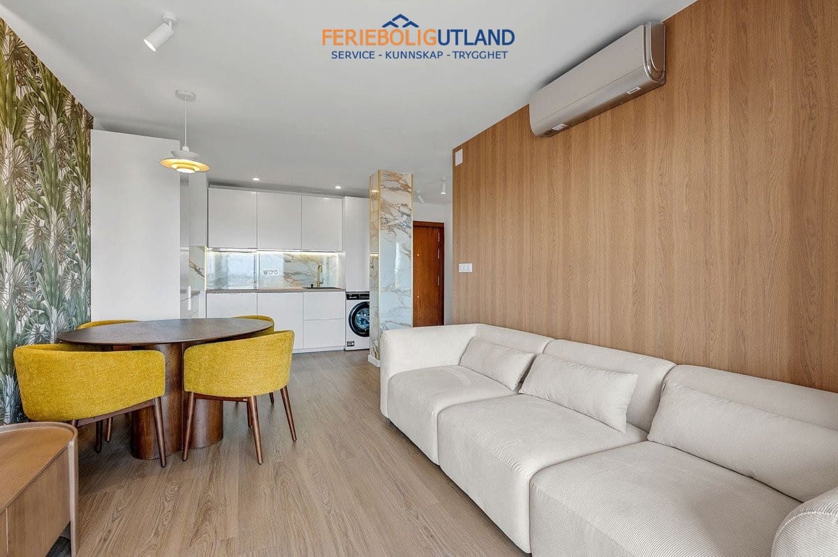 2 quarto Penthouse para venda em Punta Prima com piscina garagem - 225 000 € (Ref: 10029750)