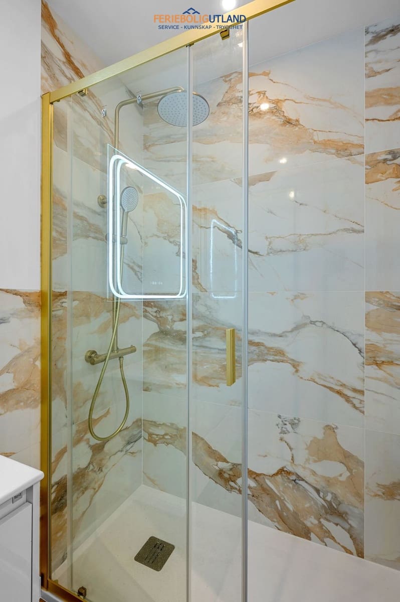 2 quarto Penthouse para venda em Punta Prima com piscina garagem - 225 000 € (Ref: 10029750)