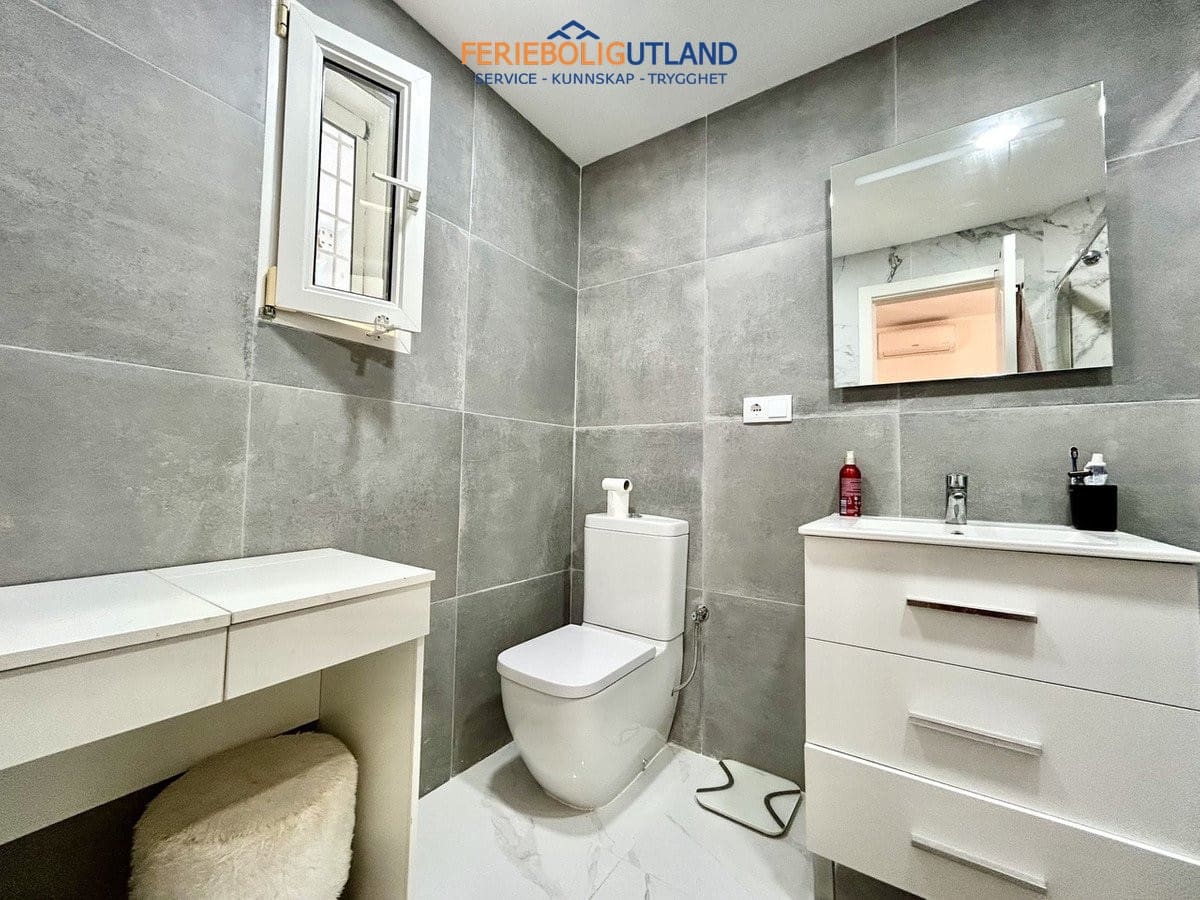 3 soveværelse Villa til salg i Villamartin med swimmingpool garage - € 524.995 (Ref: 10030897)
