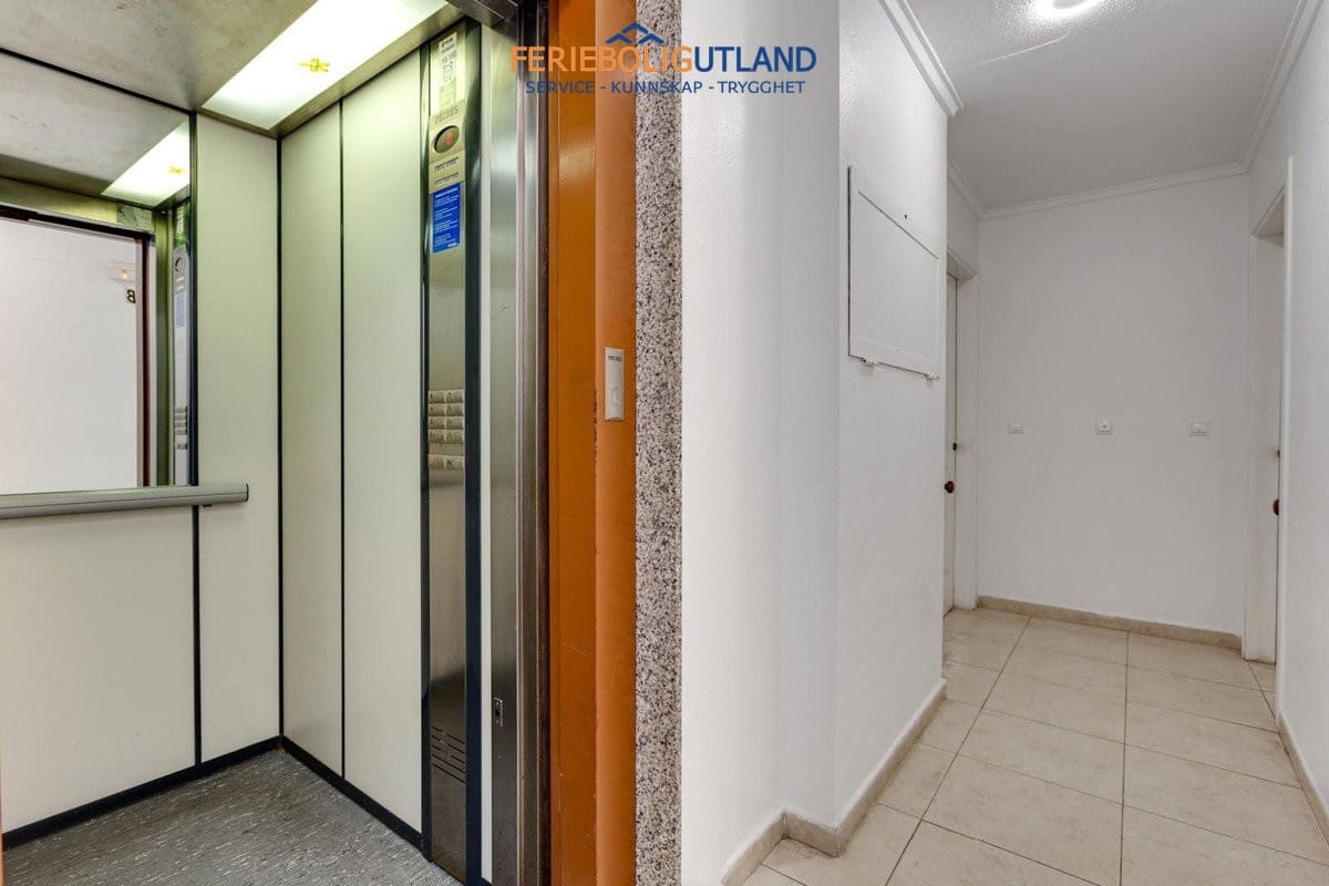 2 chambre Appartement à vendre à Torrevieja avec piscine - 164 969 € (Ref: 10030899)