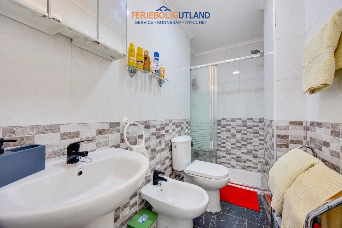 2 chambre Appartement à vendre à Torrevieja avec piscine - 164 969 € (Ref: 10030899)