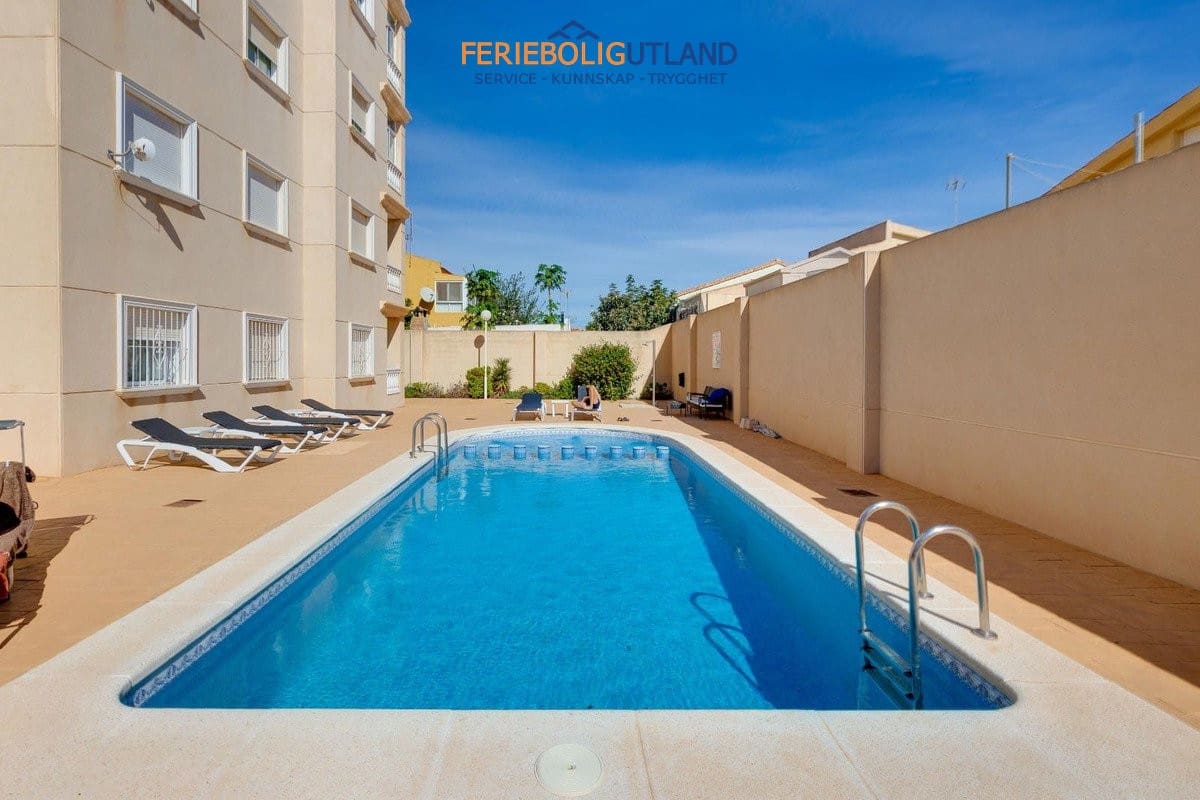 2 chambre Appartement à vendre à Torrevieja avec piscine - 164 969 € (Ref: 10030899)