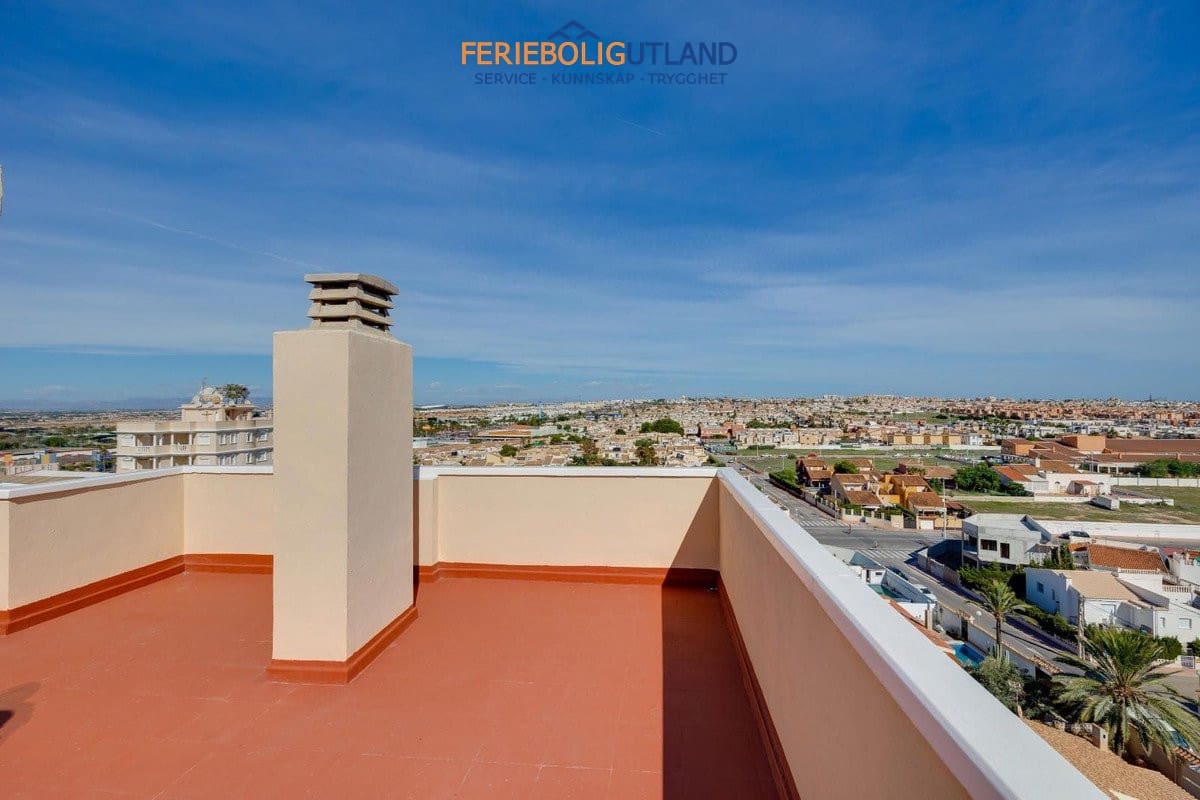 2 chambre Appartement à vendre à Torrevieja avec piscine - 164 969 € (Ref: 10030899)