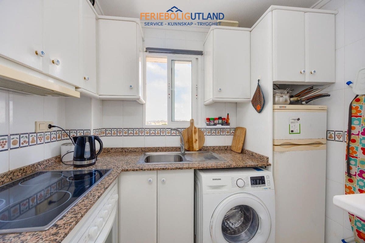 2 chambre Appartement à vendre à Torrevieja avec piscine - 164 969 € (Ref: 10030899)