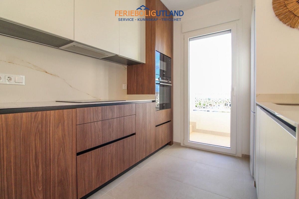 2 soveværelse Penthouse til salg i Ciudad Quesada med swimmingpool garage - € 329.900 (Ref: 10030900)