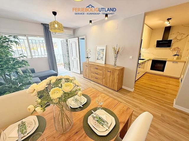 3 bedroom Townhouse for sale in Los Altos with pool - € 288,000 (Ref: 10030901)