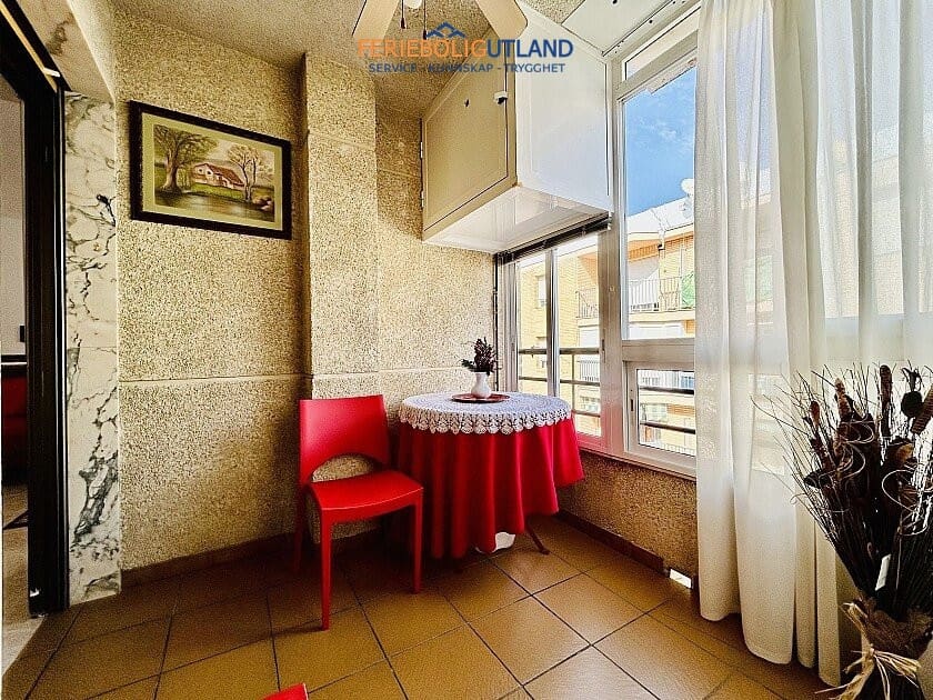 3 soveværelse Lejlighed til salg i Torrevieja med swimmingpool - € 196.500 (Ref: 10031009)