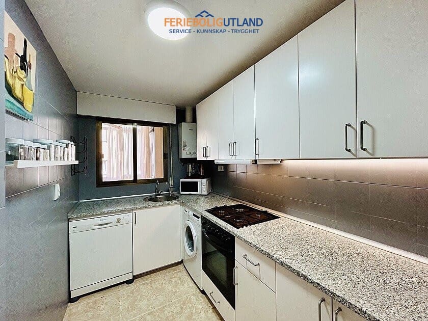 3 soveværelse Lejlighed til salg i Torrevieja med swimmingpool - € 196.500 (Ref: 10031009)