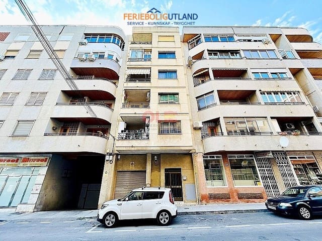 3 soveværelse Lejlighed til salg i Las Piscinas Naturales, Torrevieja med swimmingpool - € 196.500 (Ref: 10031009)